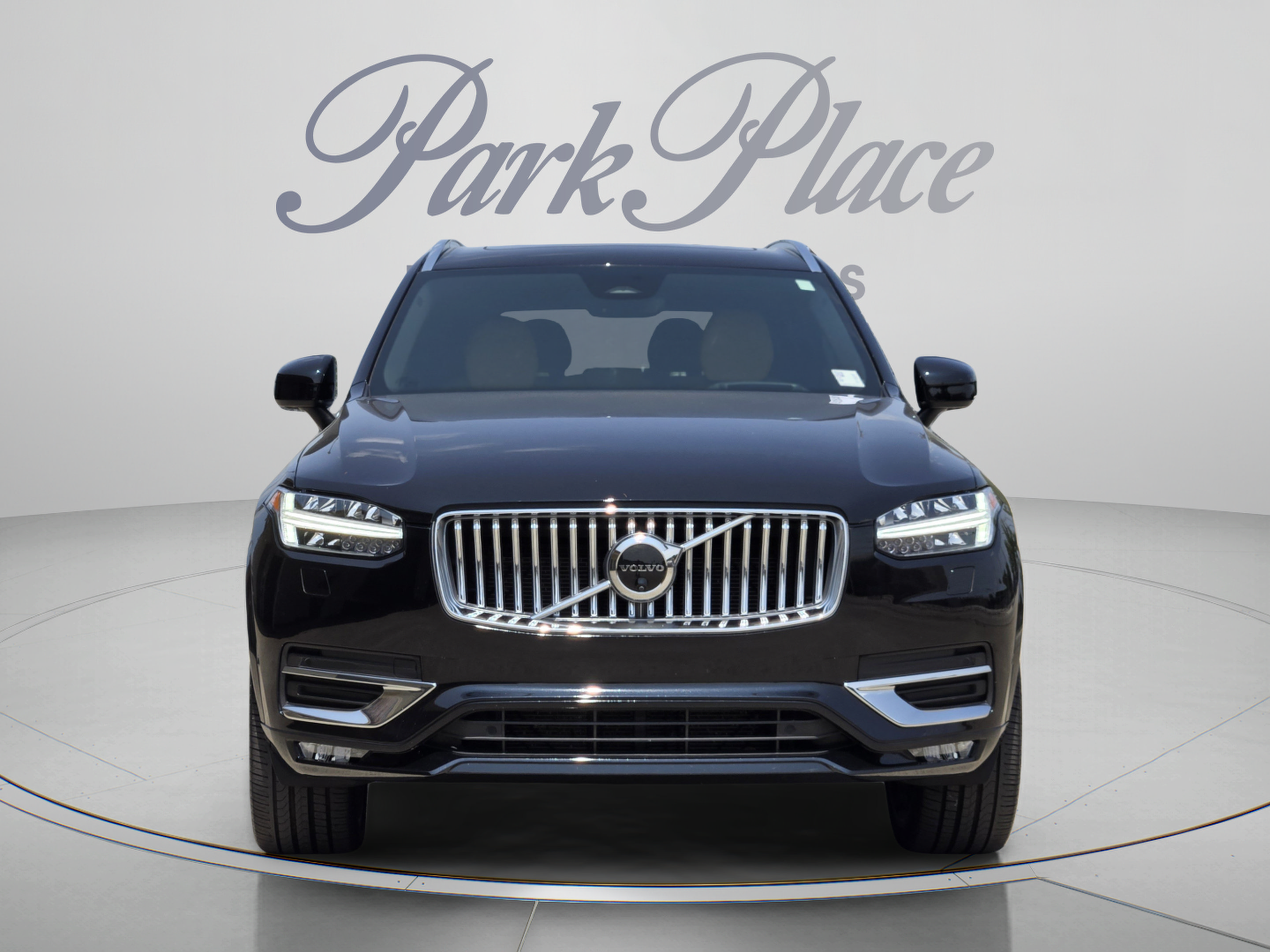 Used 2024 Volvo XC90 B6 Ultimate w/ Protection Package Premier AWD/4WD image 9