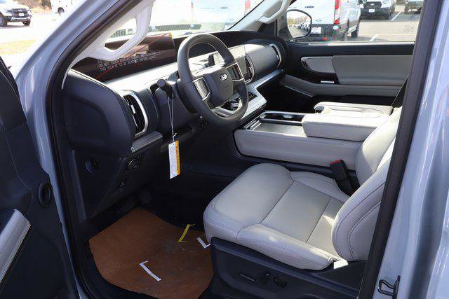 New 2026 Ford Expedition Max Active AWD/4WD image 15