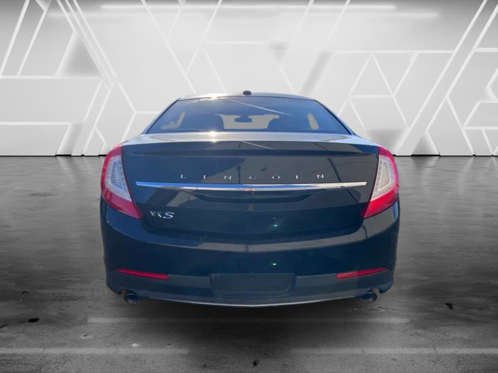 Used 2015 Lincoln MKS w/ Equipment Group 101A image 9