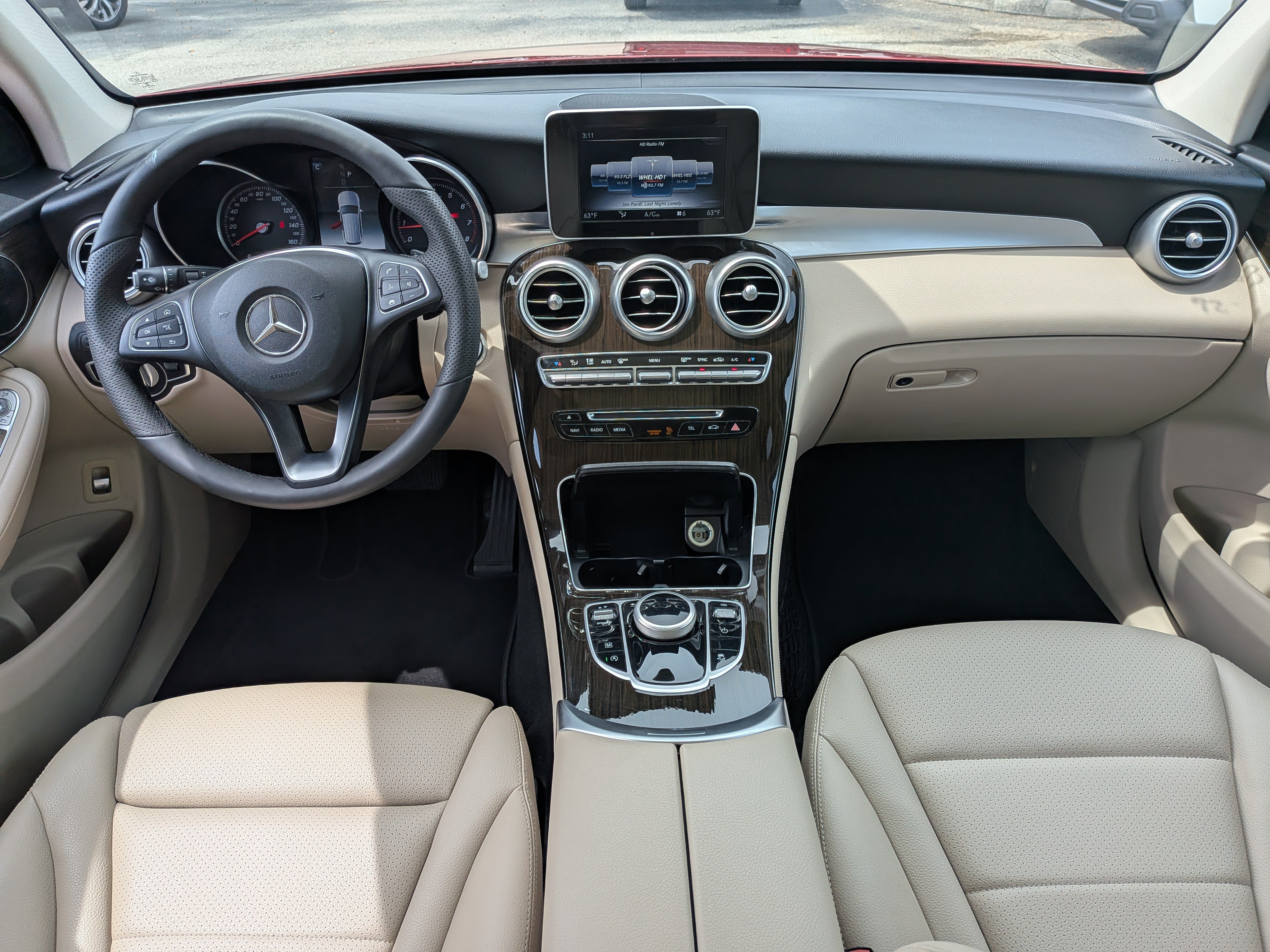 Used 2019 Mercedes-Benz GLC 300 image 16