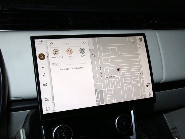 Used 2022 Land Rover Range Rover Long Wheelbase SE image 22