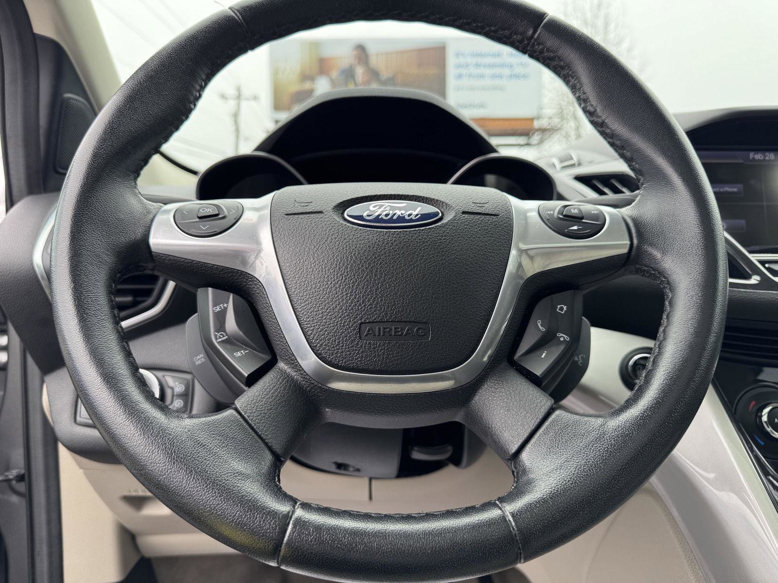 Used 2013 Ford Escape SEL image 3