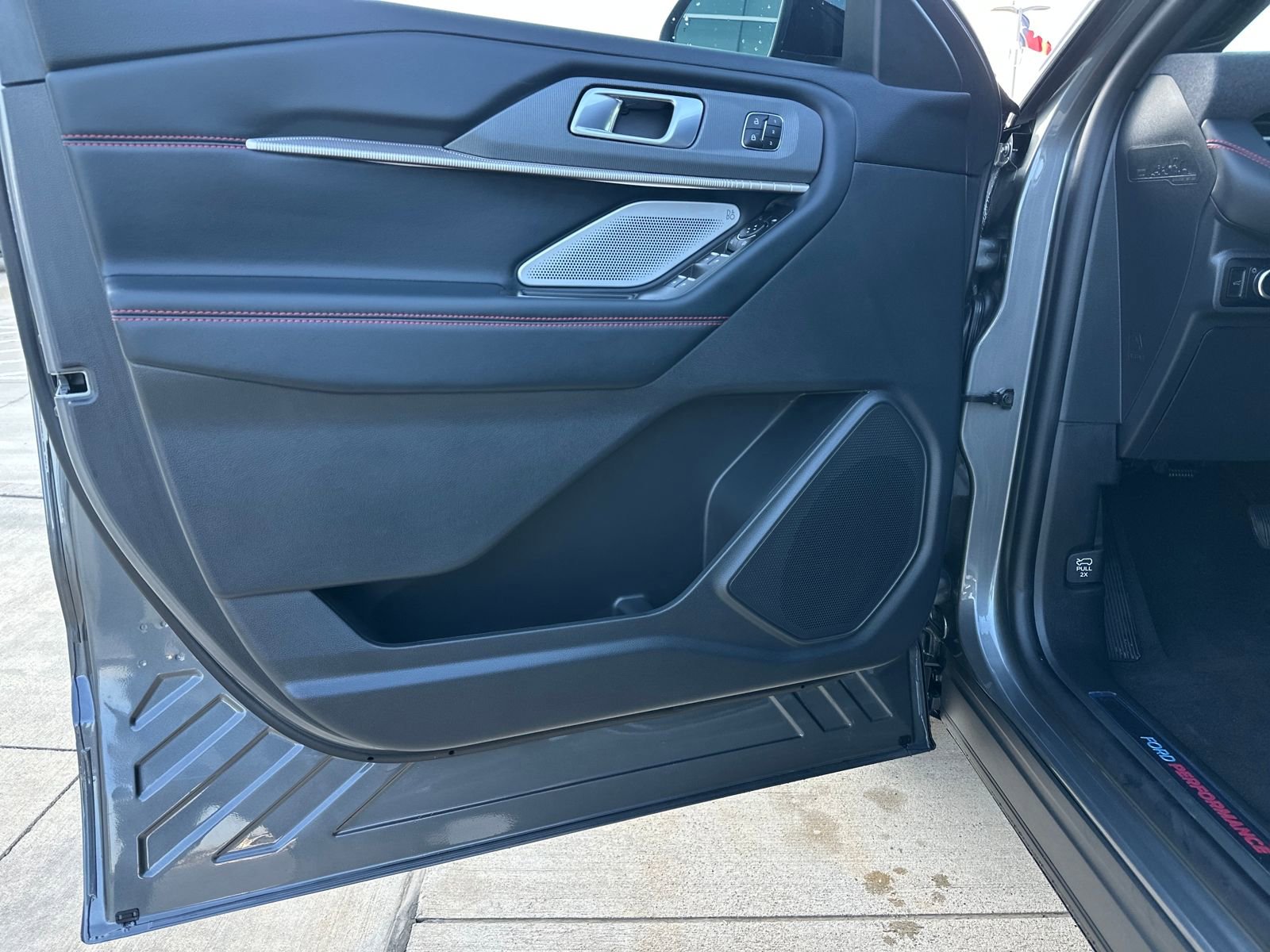 New 2026 Ford Explorer ST w/ Sun And Sound Package image 41