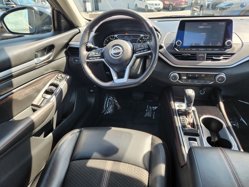 Used 2023 Nissan Altima 2.5 SR AWD/4WD image 13