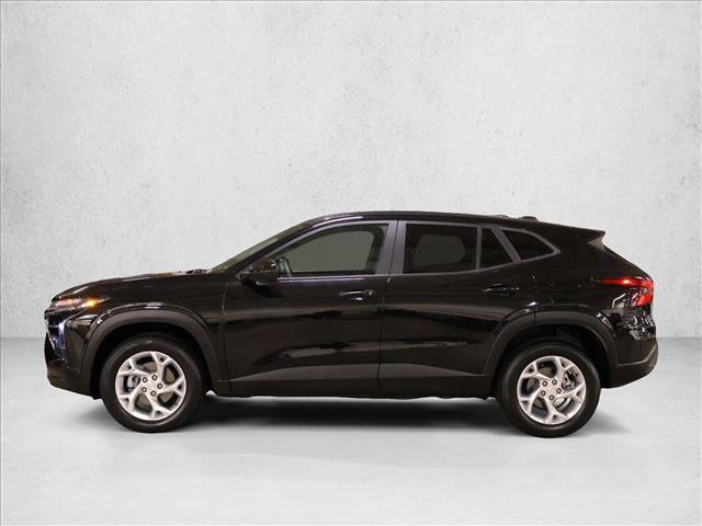 Used 2024 Chevrolet Trax LS w/ LS Convenience Package FWD image 11