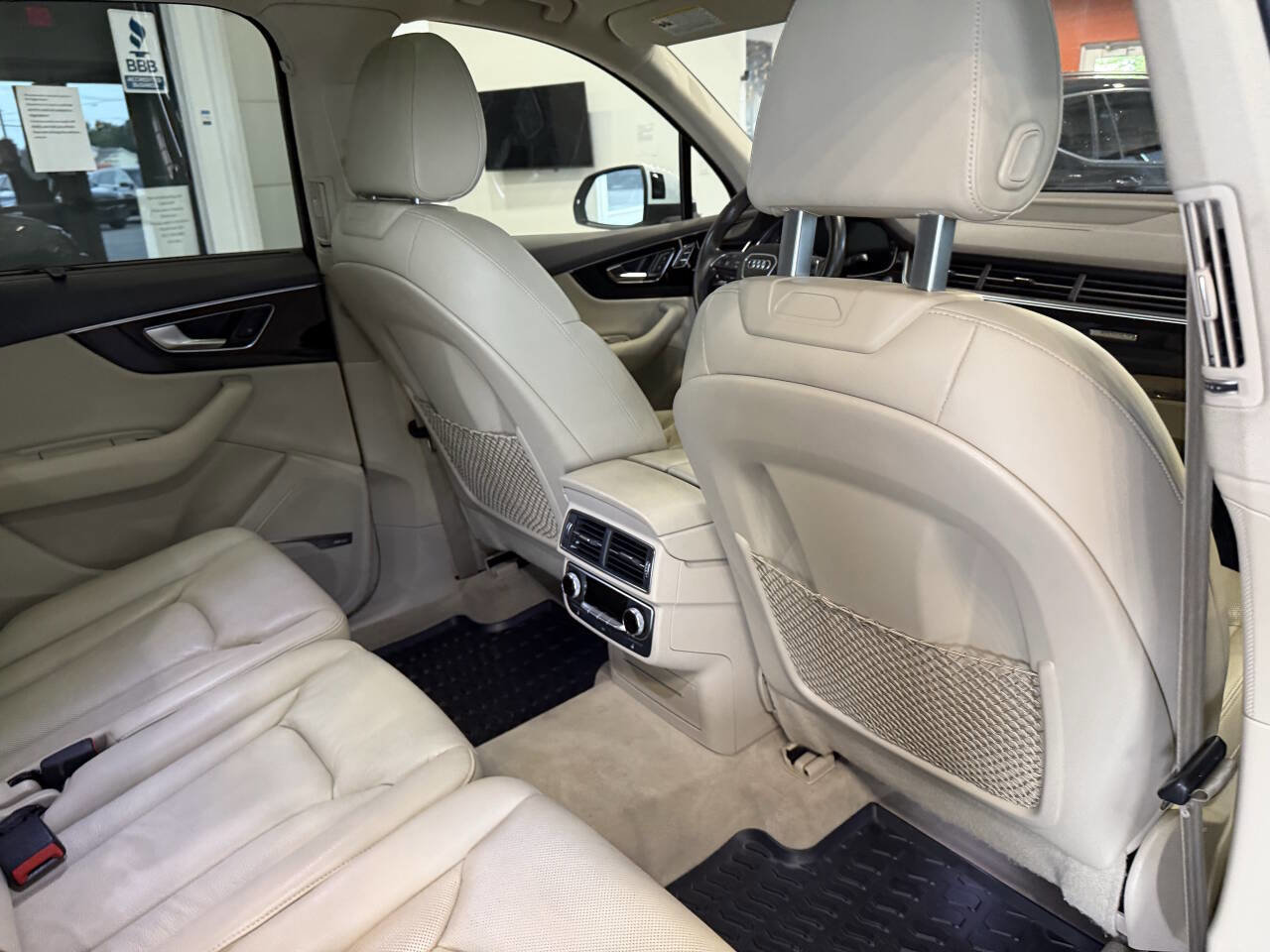 Used 2017 Audi Q7 3.0T Premium Plus image 47