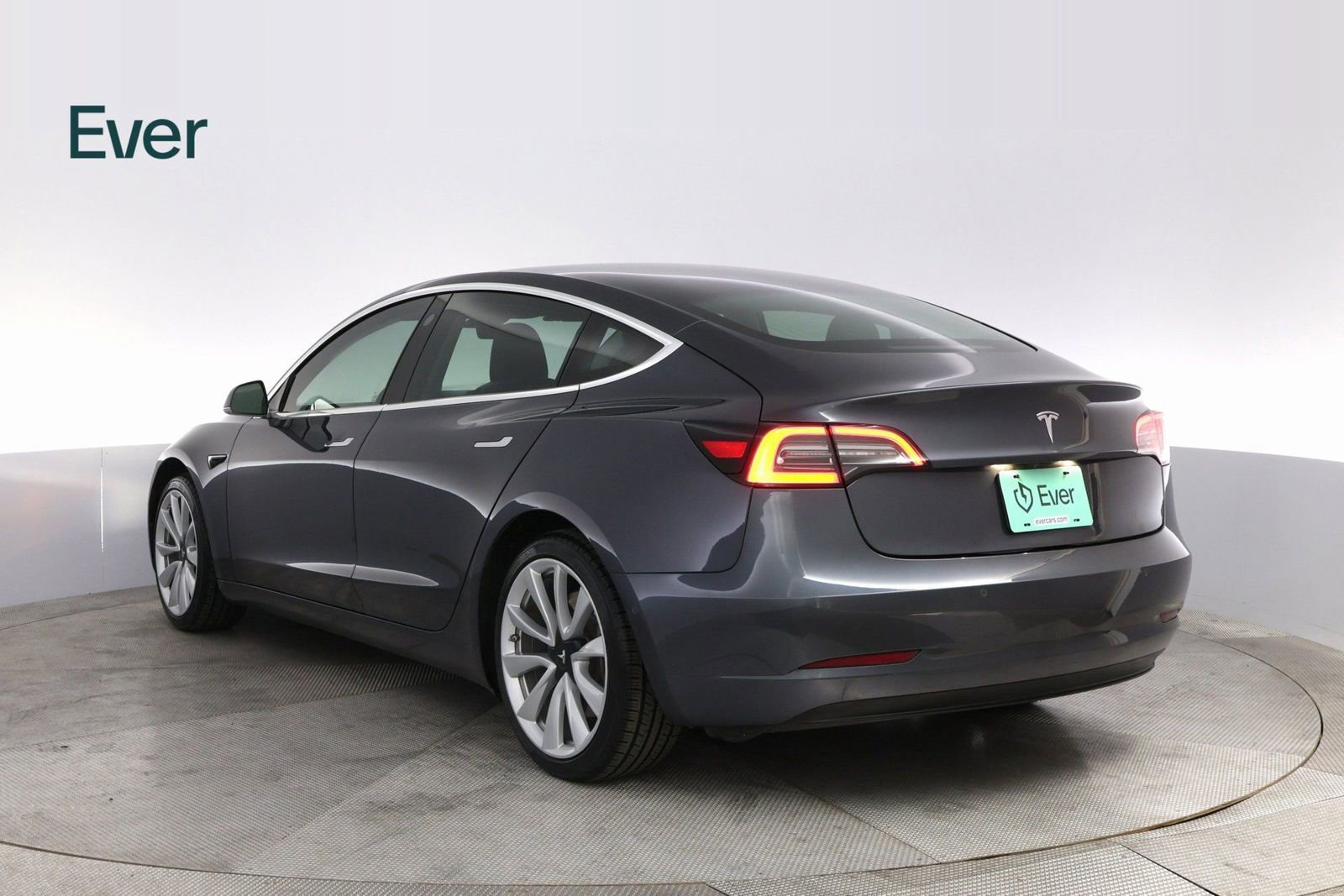 Used 2019 Tesla Model 3 Standard Range Plus image 14