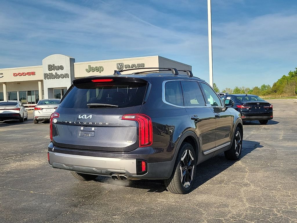 Used 2025 Kia Telluride S AWD/4WD image 5