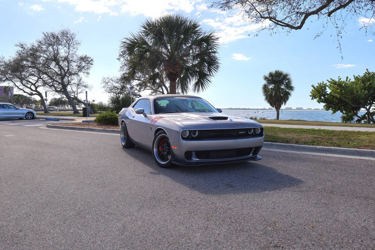 Used 2015 Dodge Challenger SRT Hellcat image 49