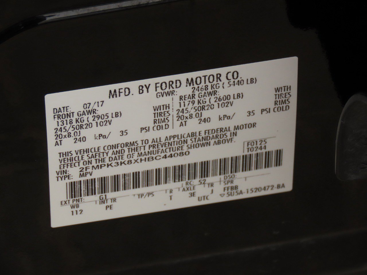 Used 2017 Ford Edge Titanium w/ Equipment Group 302A FWD image 33
