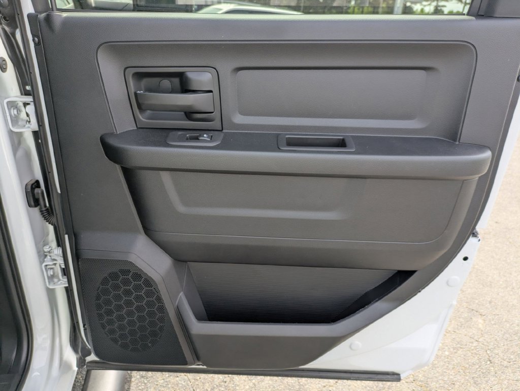 New 2026 RAM 3500 Tradesman RWD image 30