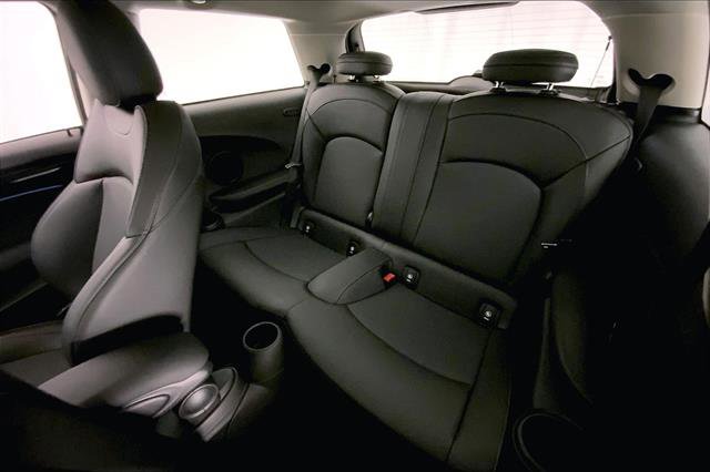 Used 2022 MINI Cooper SE image 14