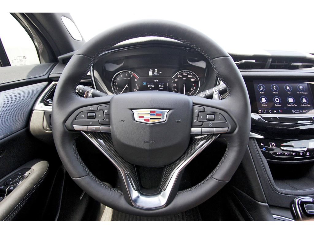 New 2025 Cadillac XT6 Sport w/ LPO, Onyx Lite Package image 14