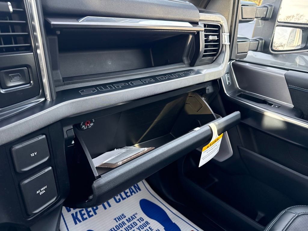 New 2026 Ford F250 Platinum image 41