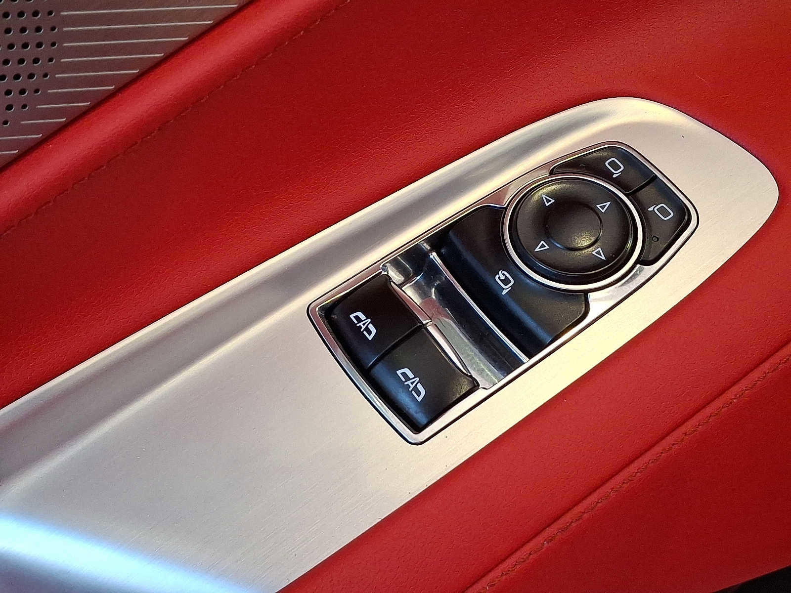 Used 2021 Chevrolet Corvette Stingray Preferred Cpe w/ Z51 Performance Package image 13