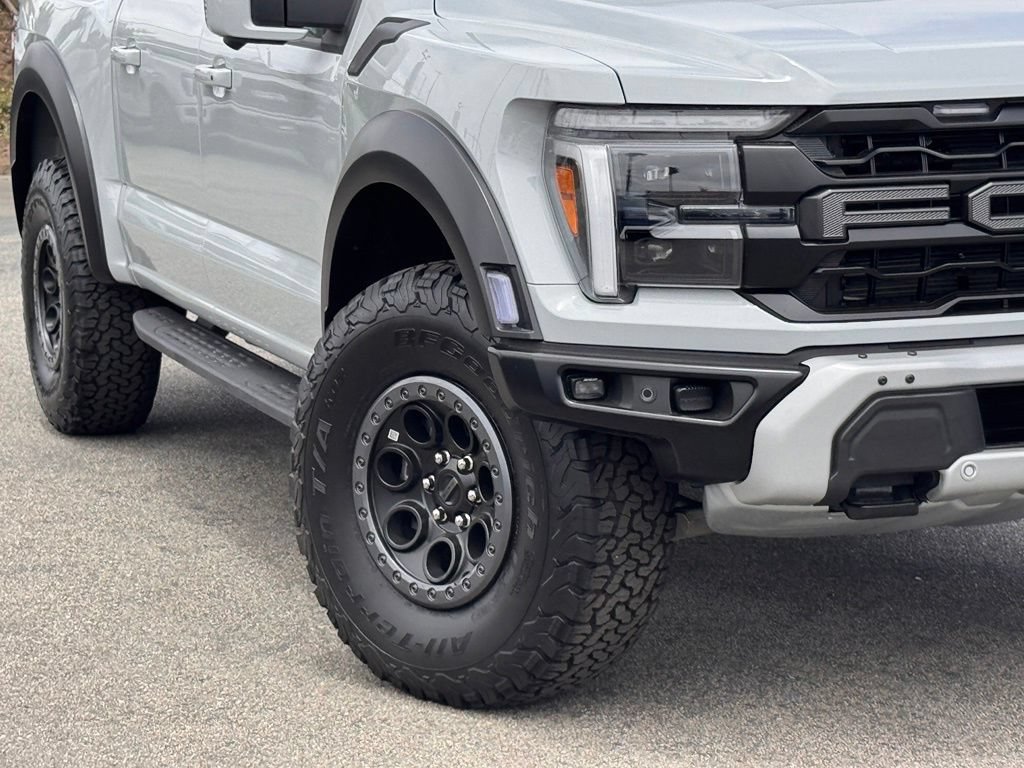 New 2026 Ford F150 Raptor AWD/4WD image 4