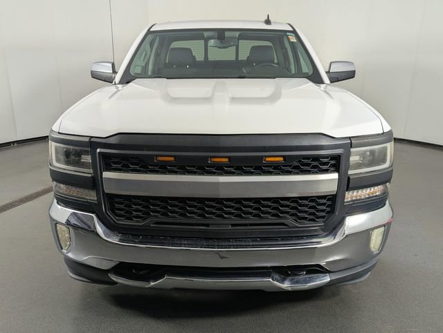 Used 2018 Chevrolet Silverado 1500 LTZ AWD/4WD image 3