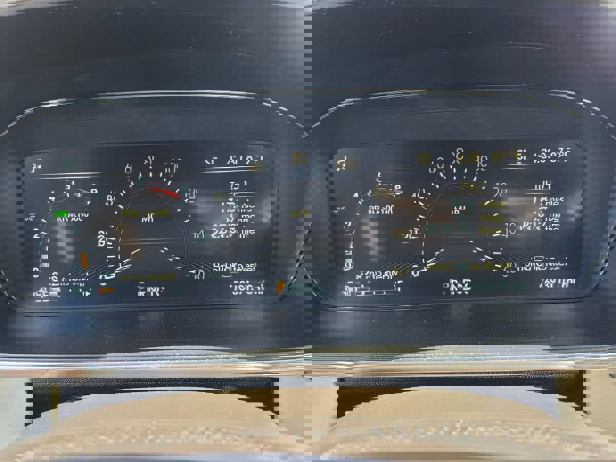 Used 2017 Lincoln Continental Black Label w/ Rear-seat Package image 27