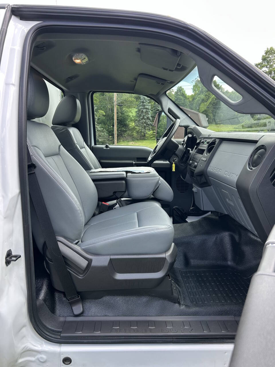Used 2023 Ford F650 2WD Regular Cab Super Duty image 55