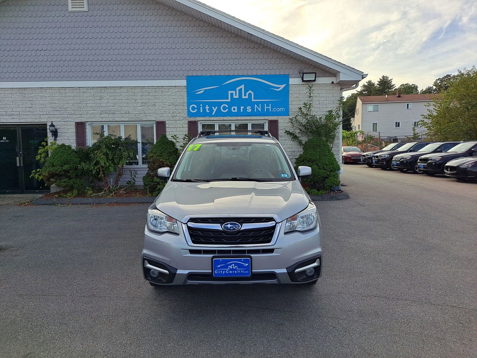 Used 2017 Subaru Forester 2.5i Premium image 3