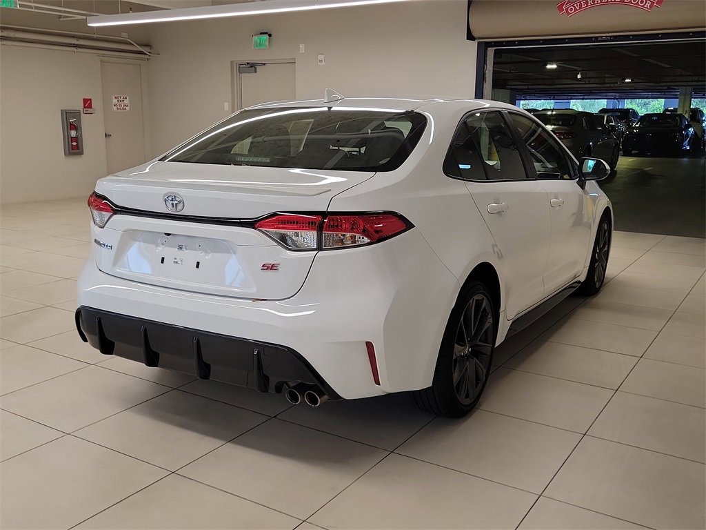 Used 2024 Toyota Corolla SE image 8