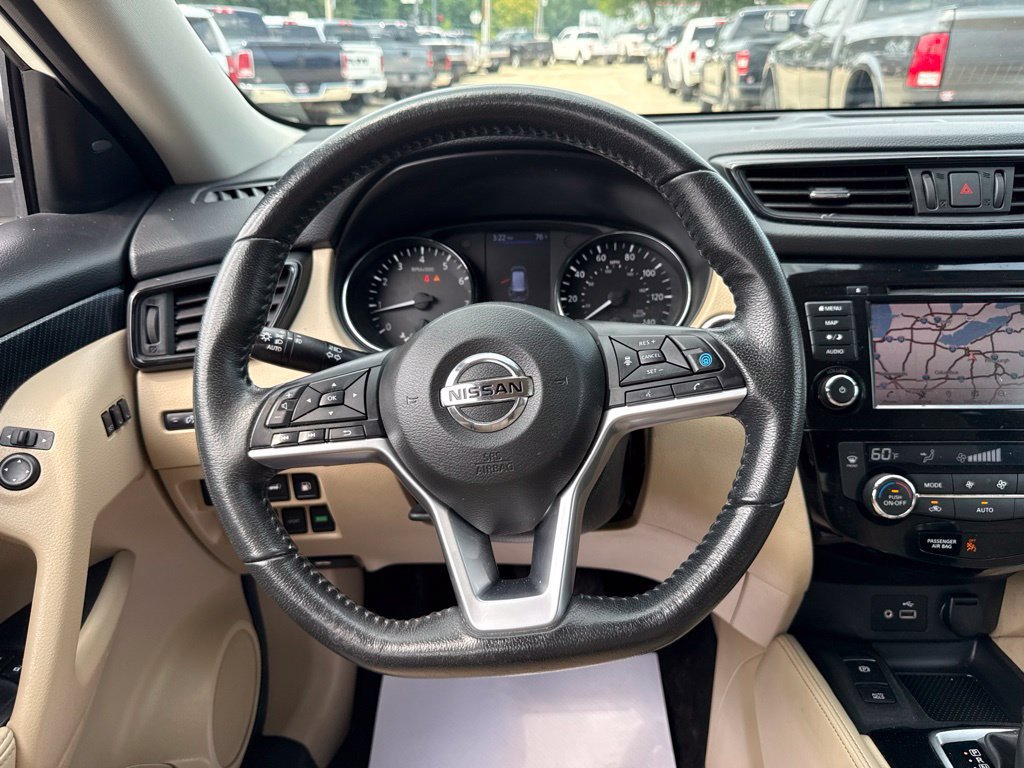 Used 2019 Nissan Rogue SL AWD/4WD image 28