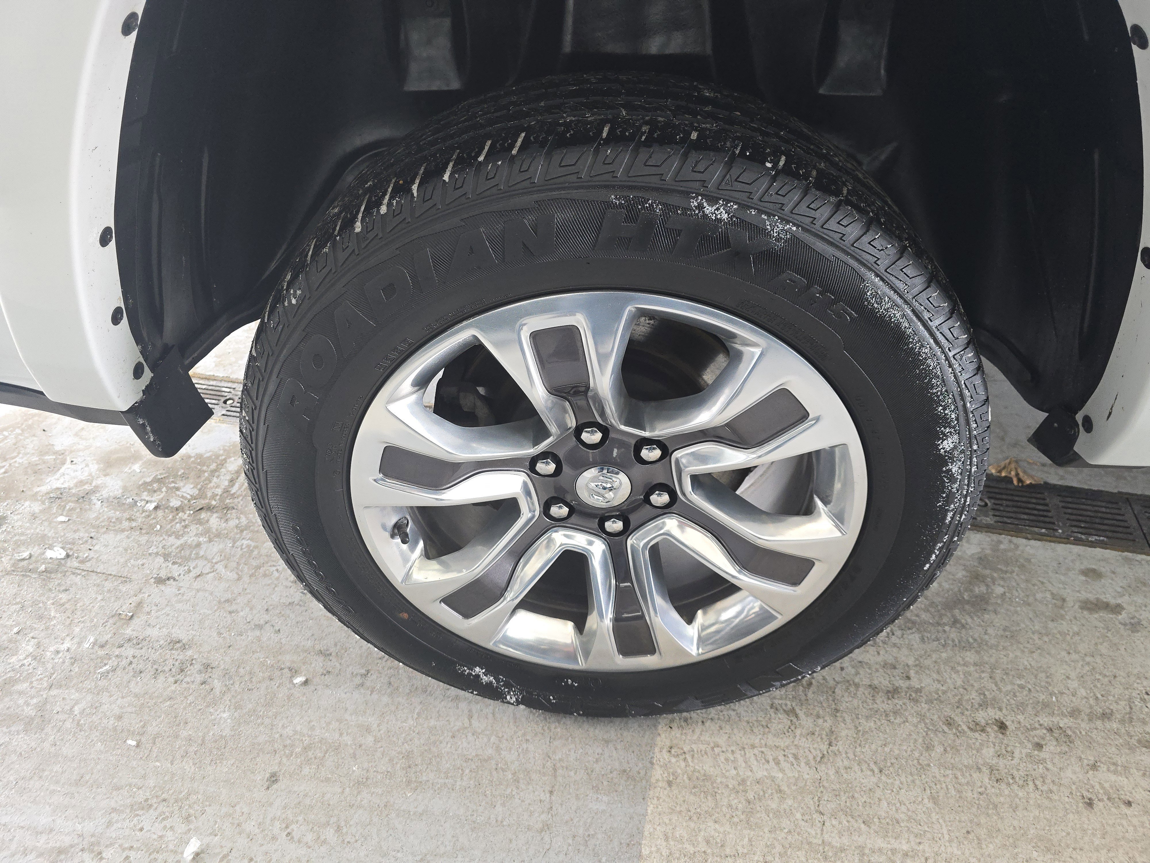 Used 2023 RAM 1500 Limited image 11