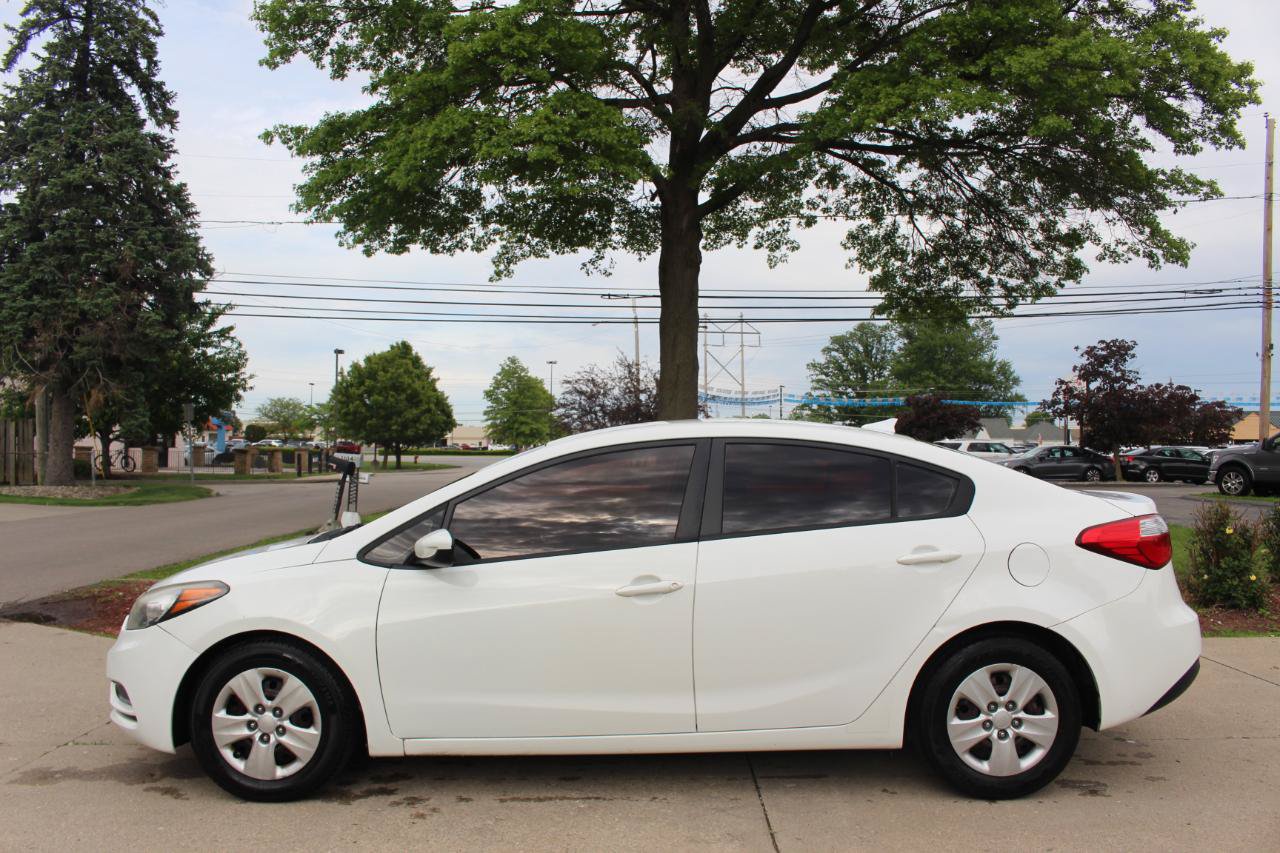 Used 2016 Kia Forte LX FWD image 6
