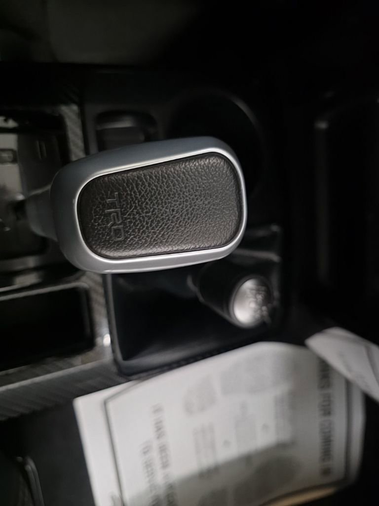 Used 2024 Toyota 4Runner TRD Off-Road image 19