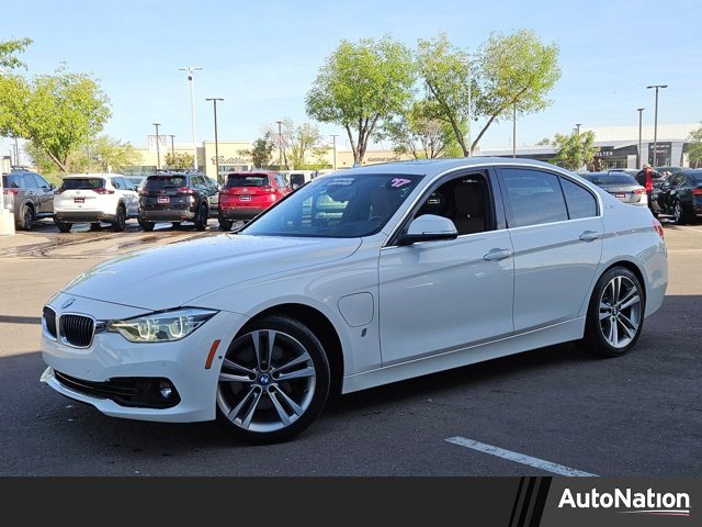 Used 2017 BMW 330e image 1