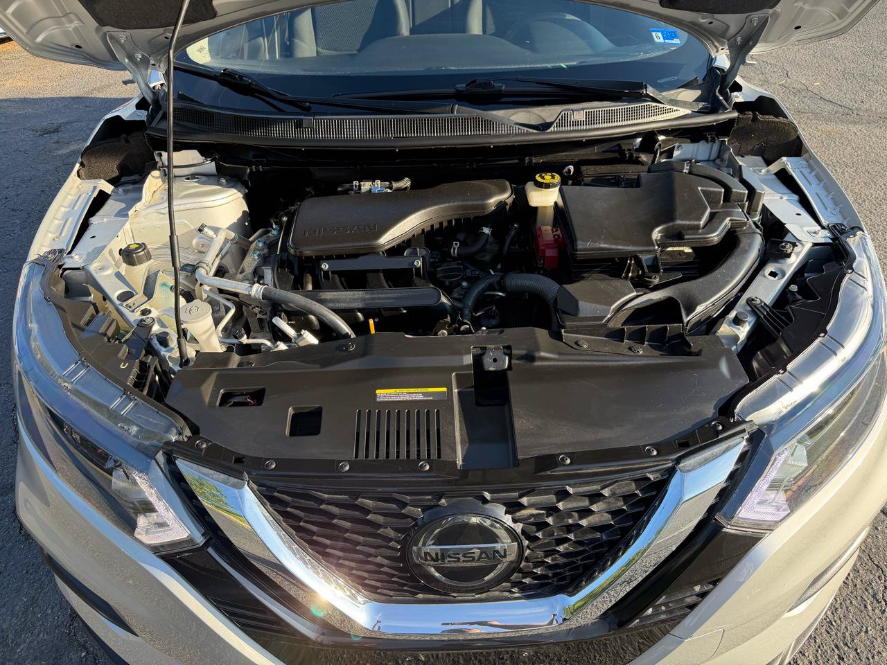 Used 2022 Nissan Rogue Sport S AWD/4WD image 25