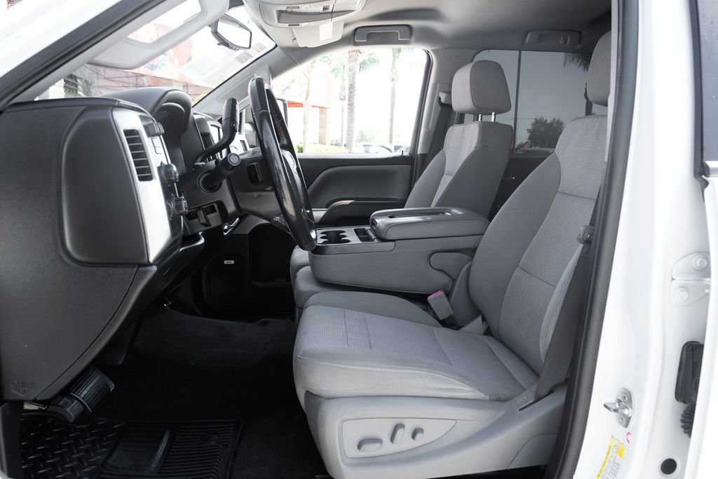 Used 2018 Chevrolet Silverado 2500 LT w/ Custom Sport Edition image 19