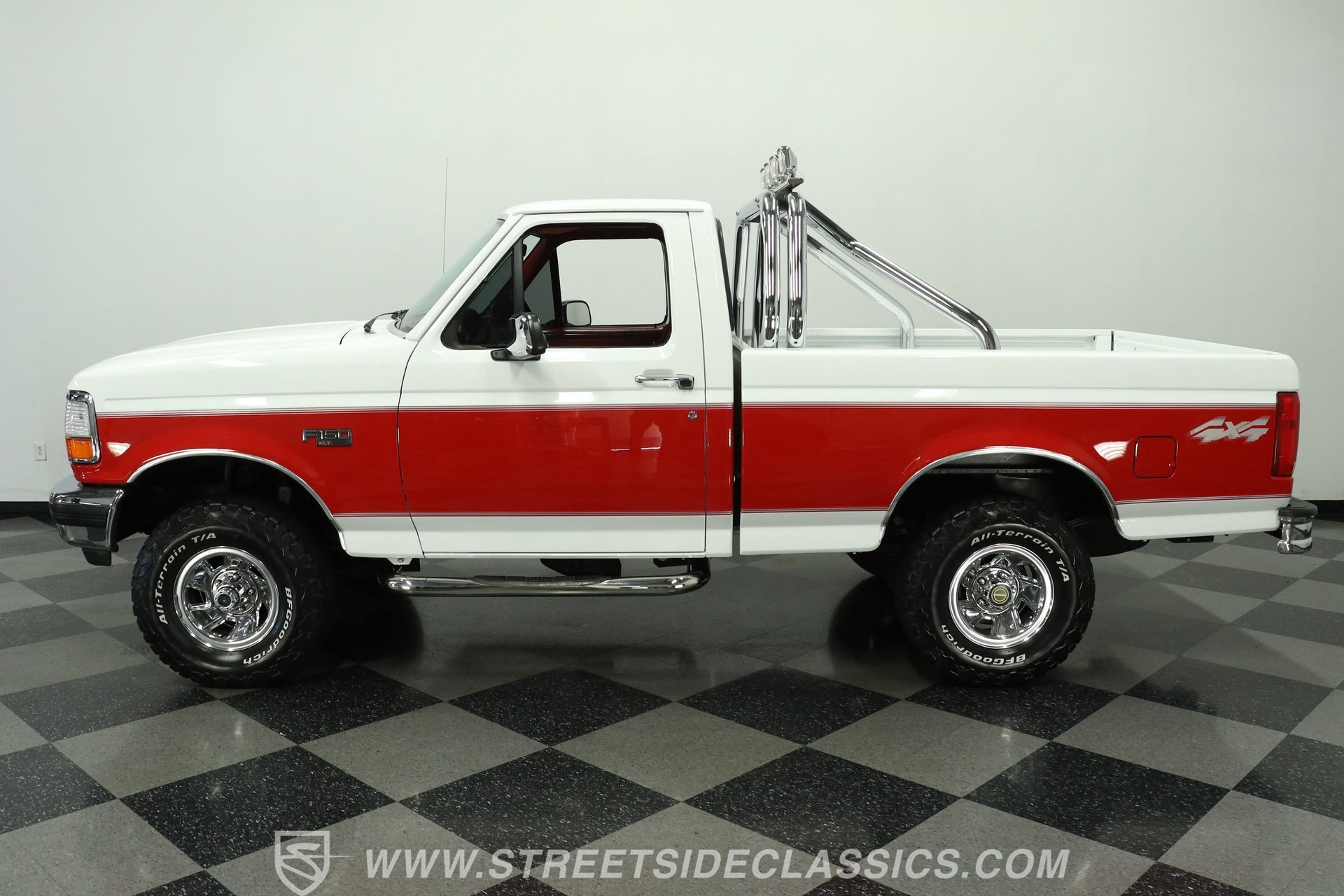 Used 1992 Ford F150 XLT image 2