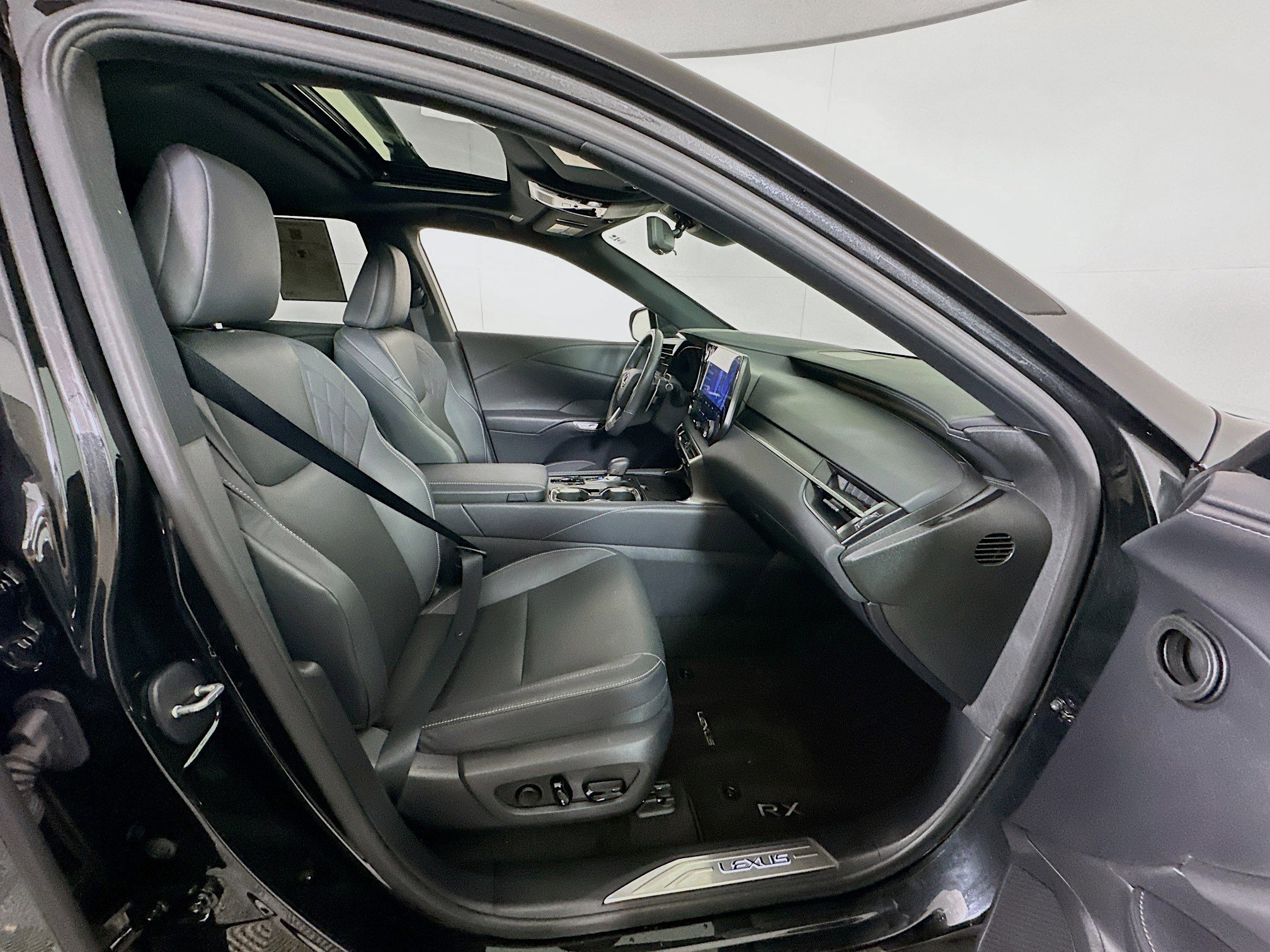 Used 2023 Lexus RX 350 Premium FWD image 34