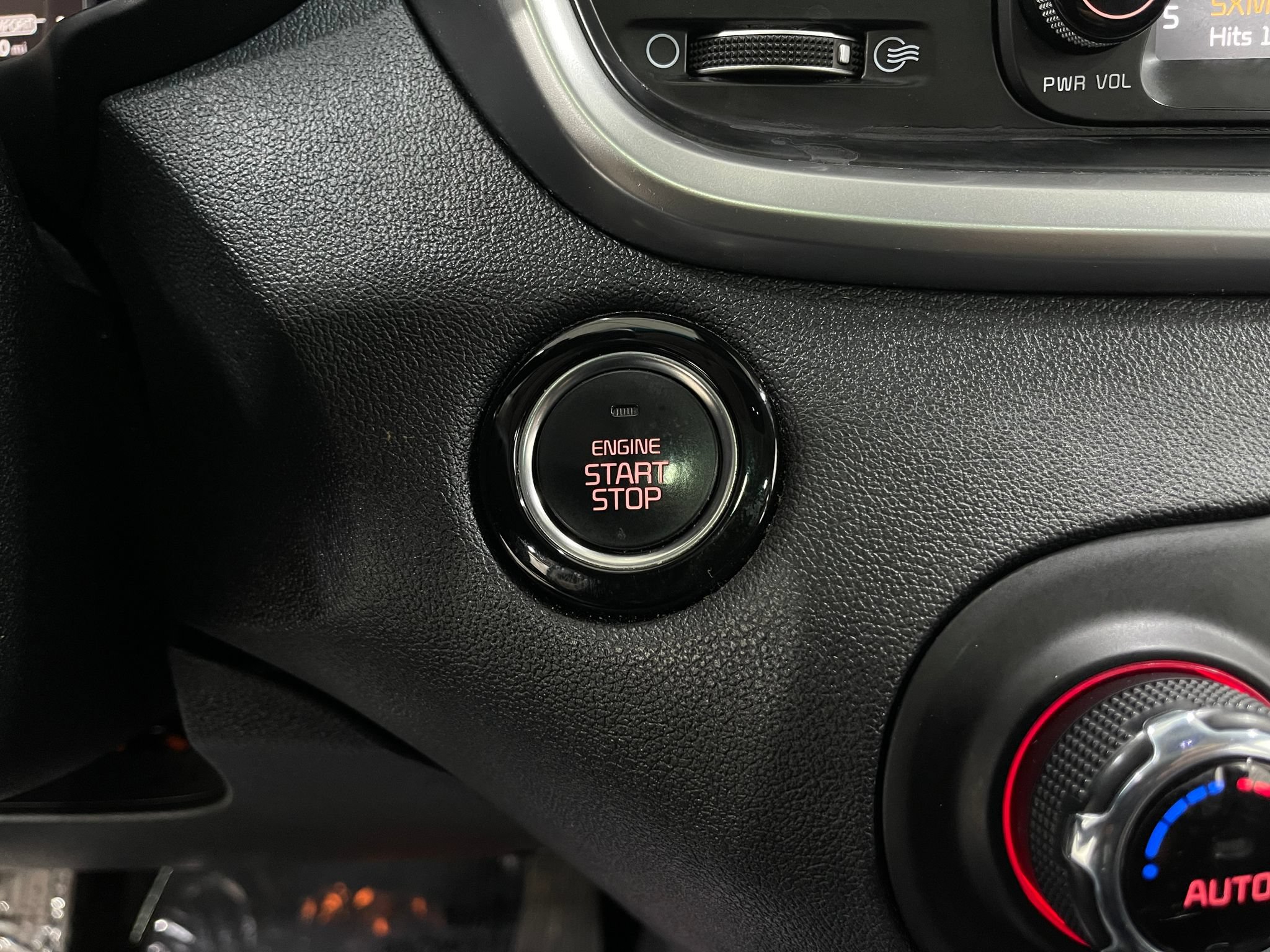 Used 2020 Kia Sorento SX FWD image 21