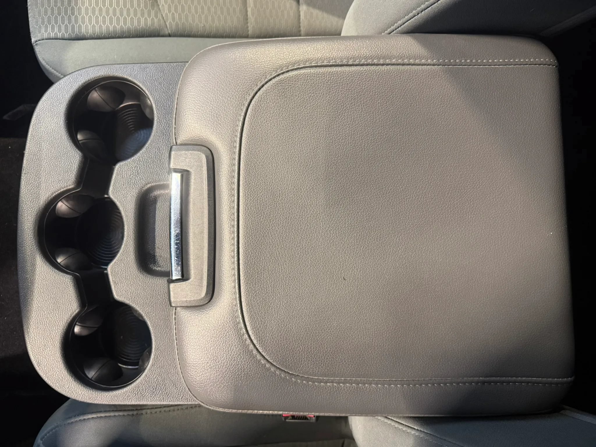 Used 2014 RAM 1500 ST AWD/4WD image 16