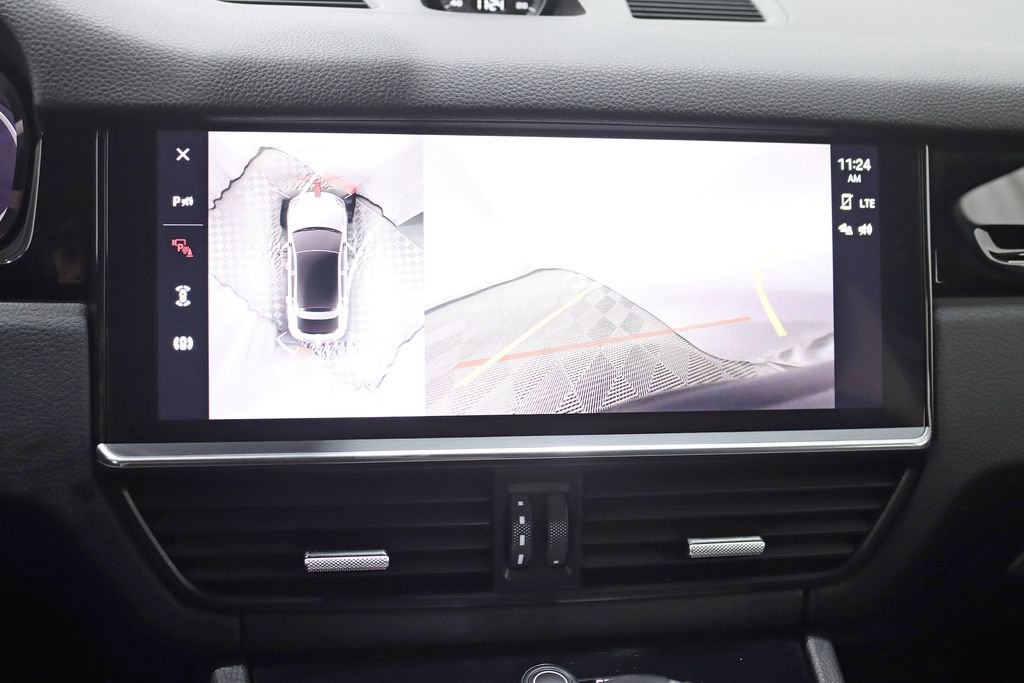 Used 2022 Porsche Cayenne S AWD/4WD image 21