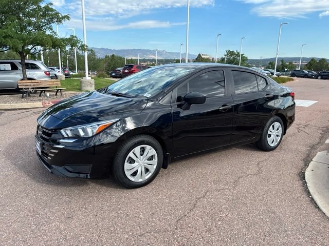 Used 2023 Nissan Versa S w/ Trunk Package FWD image 3