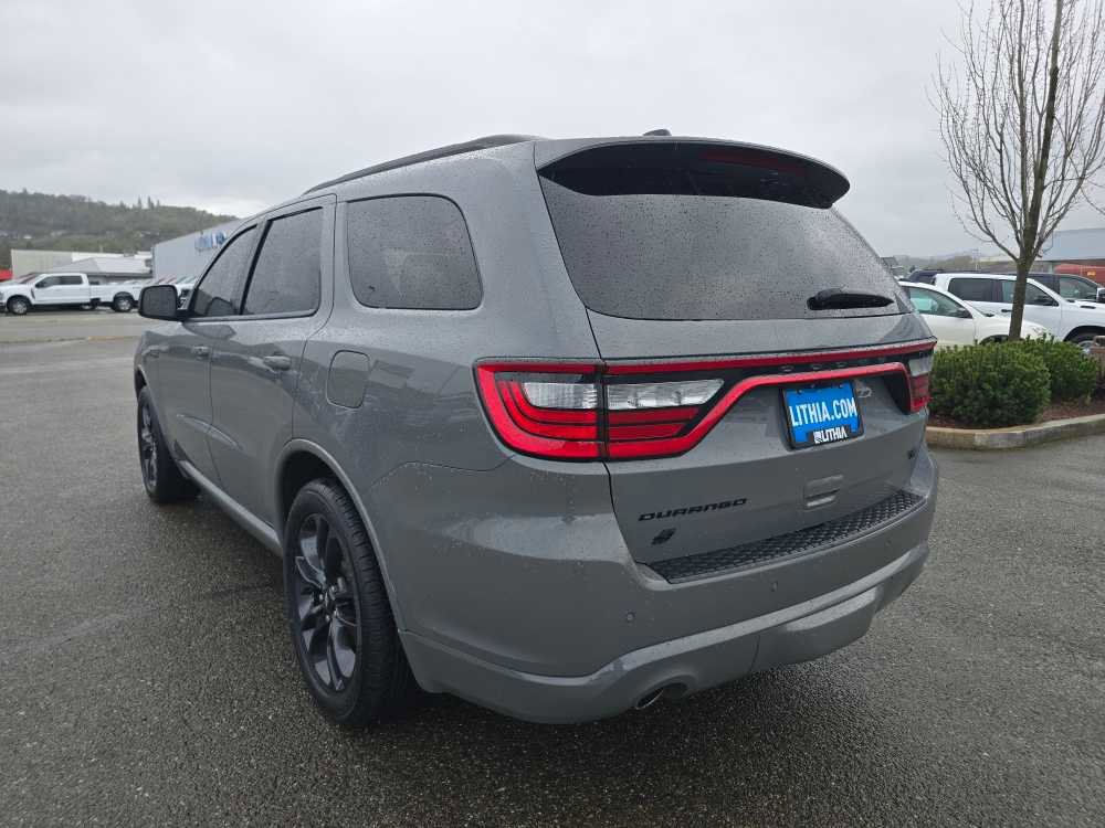 Used 2023 Dodge Durango R/T w/ Blacktop Package image 3