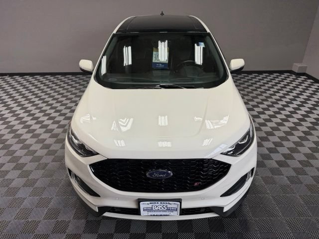 Used 2022 Ford Edge ST w/ Equipment Group 401A AWD/4WD image 5