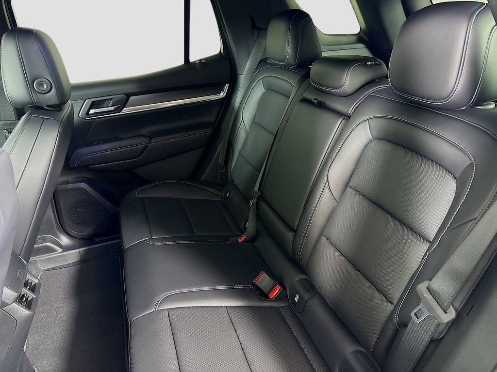 New 2026 GMC Terrain Elevation w/ Elevation Premium Package AWD/4WD image 23