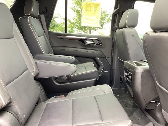 Used 2026 Chevrolet Tahoe Premier w/ Sun And Tow Package AWD/4WD image 28