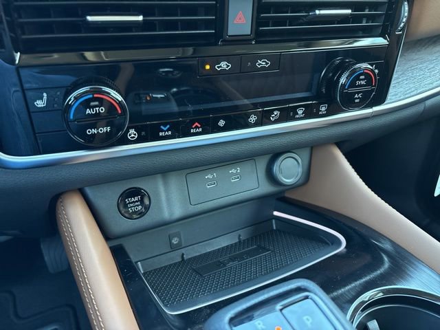 New 2026 Nissan Rogue Platinum w/ Platinum Premium Package image 24