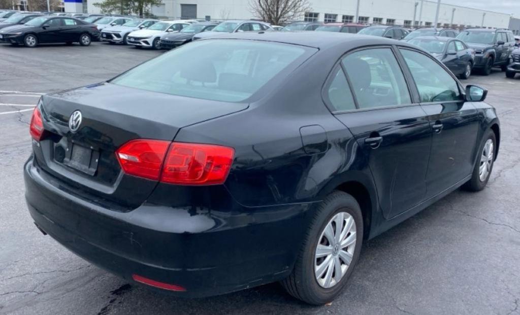 Used 2013 Volkswagen Jetta S FWD image 6