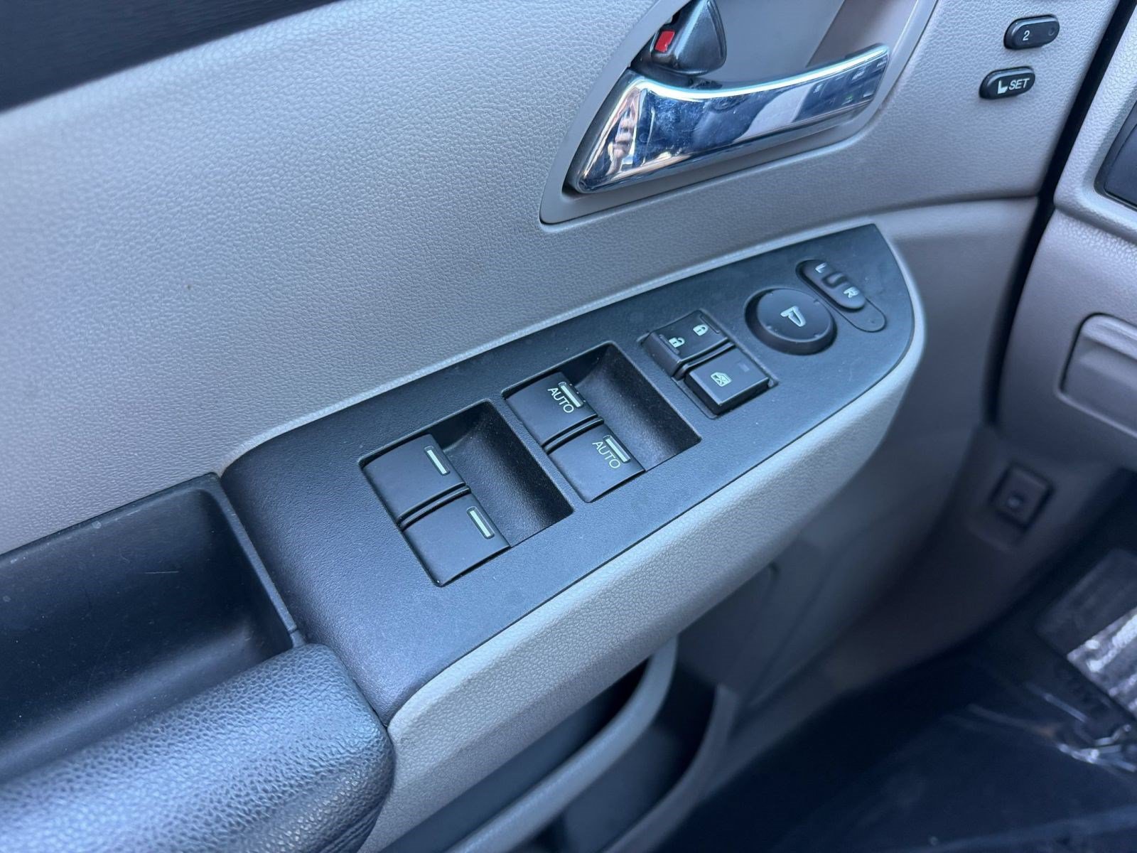 Used 2016 Honda Odyssey Touring image 26