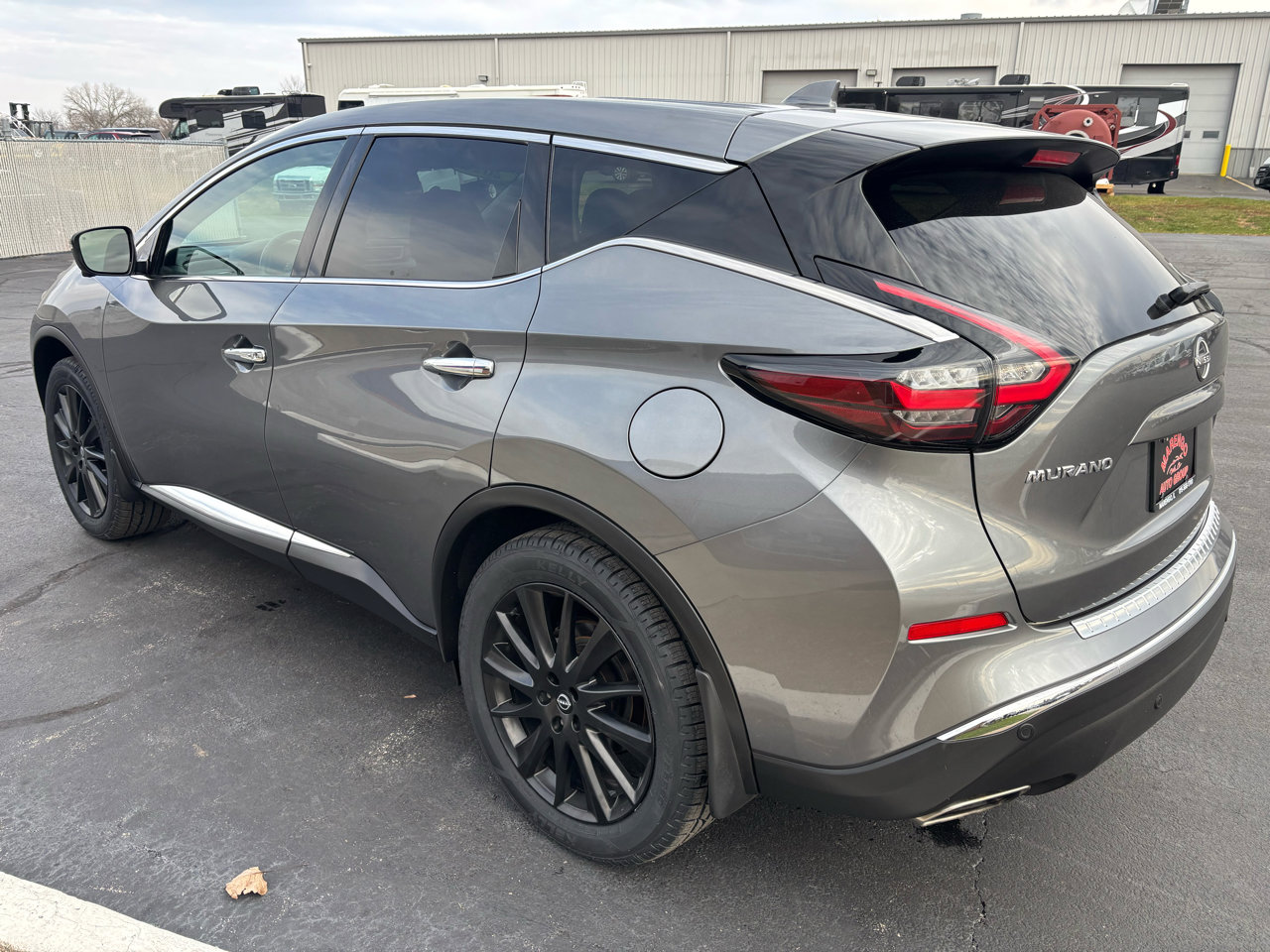 Used 2023 Nissan Murano SL w/ SL Moonroof Package image 5