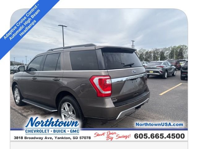 Used 2019 Ford Expedition XLT w/ Equipment Group 202A AWD/4WD image 12