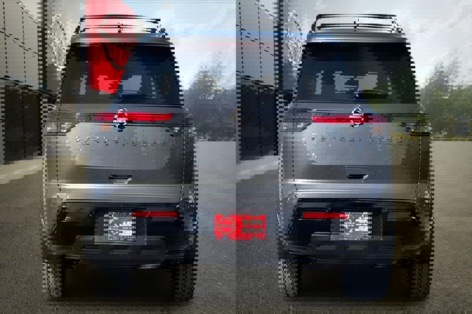 New 2026 Nissan Pathfinder SV image 8