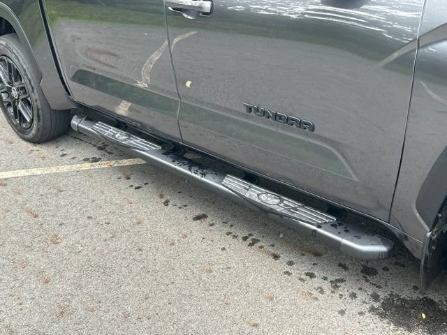 Used 2024 Toyota Tundra Limited AWD/4WD image 17