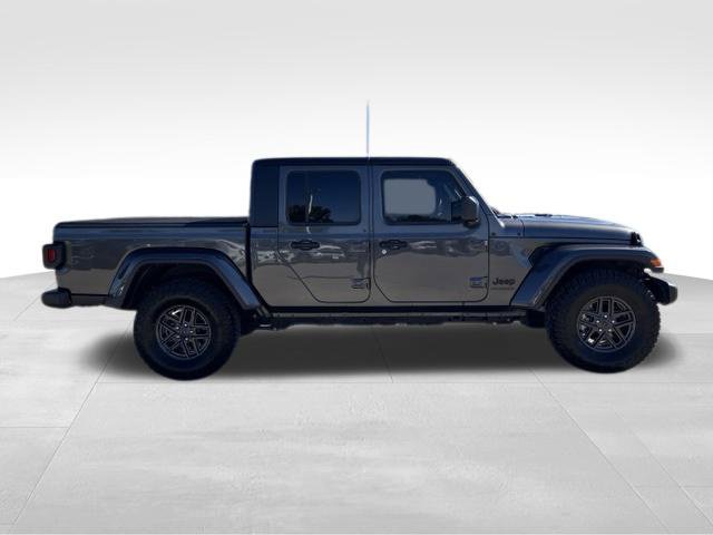 Used 2024 Jeep Gladiator Sport AWD/4WD image 7